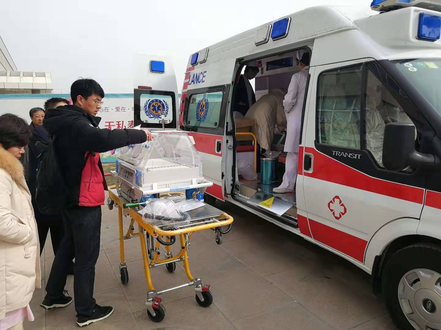 文水县救护车转院